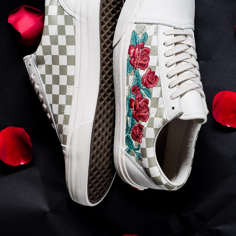 Vans Old Skool DX “Rose Embroidery”