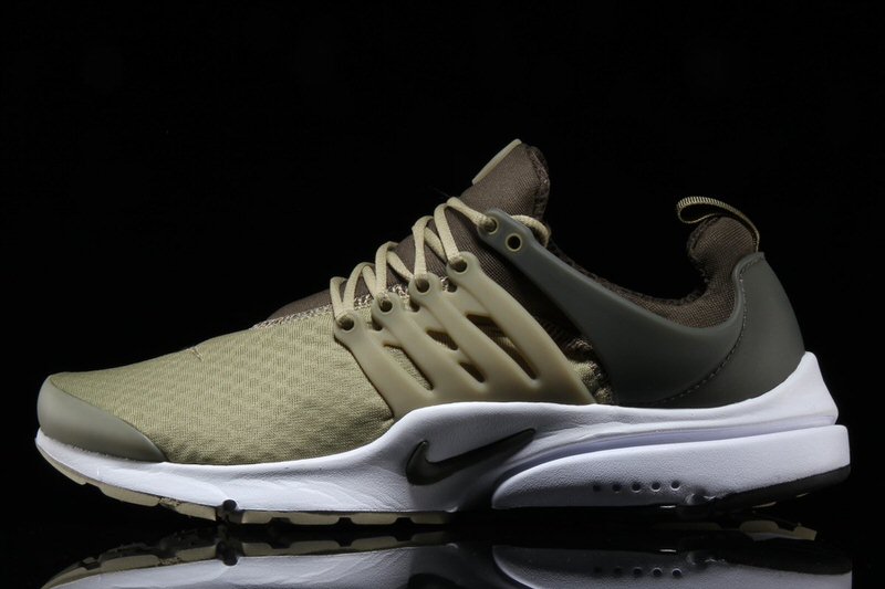 Nike Air Presto Essentials "Neutral Olive"