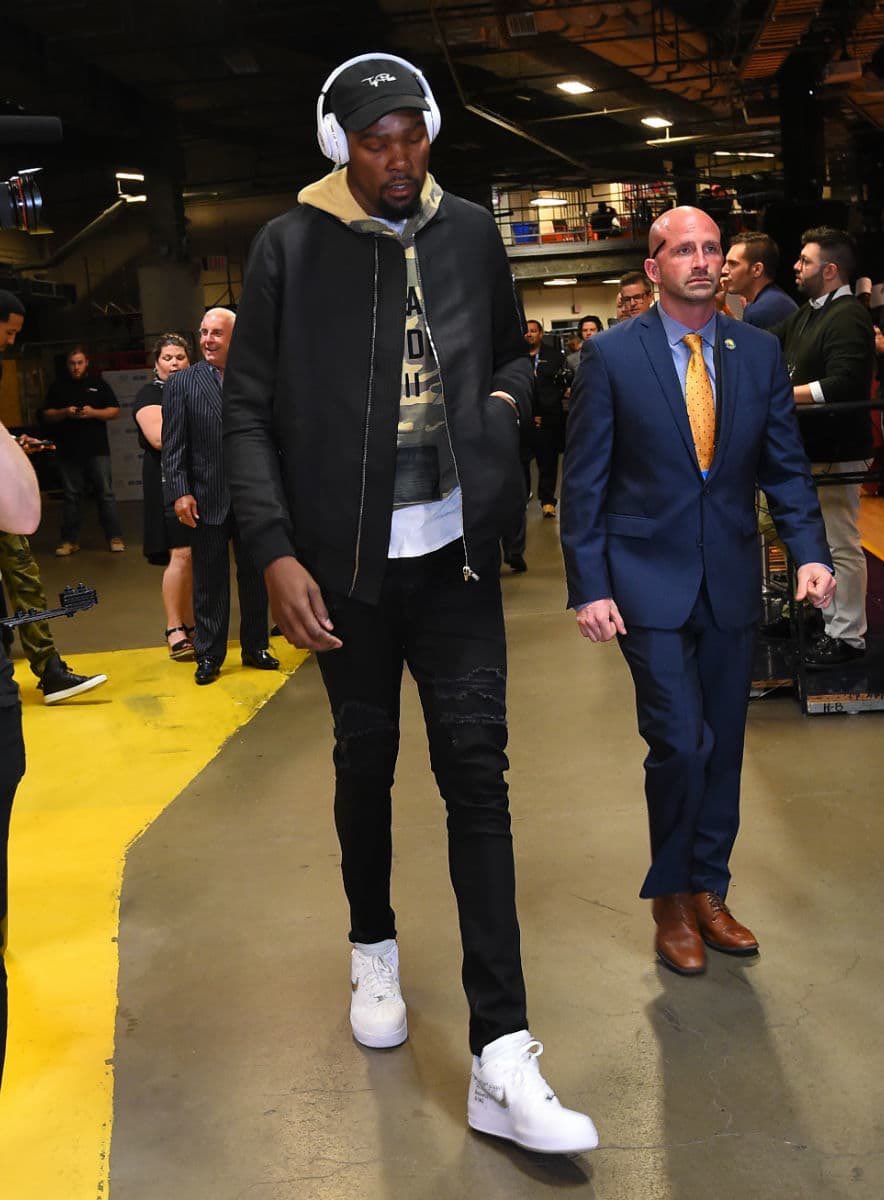 That time KD and LeBron wore the same shoes before game-day, also wearing all-black. Who wore it better?