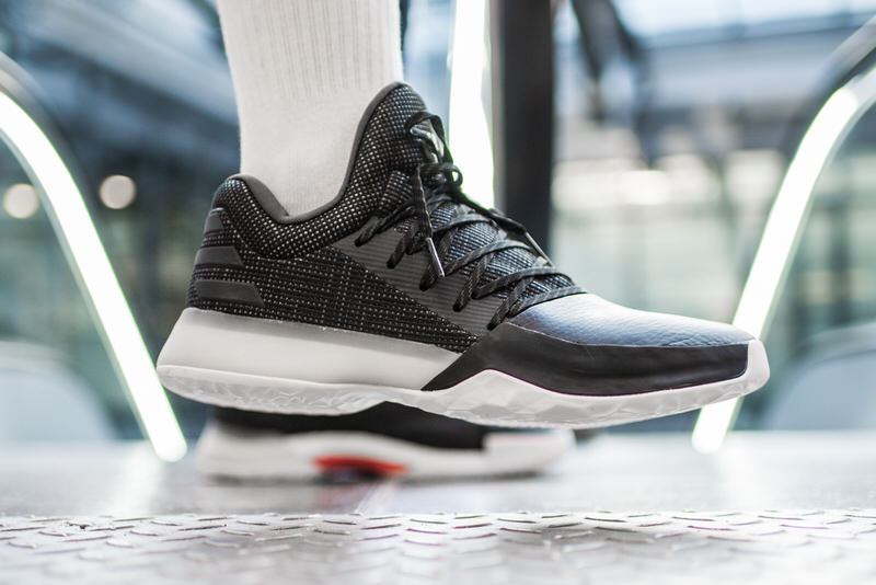Adidas harden vol 1 black gold 2025