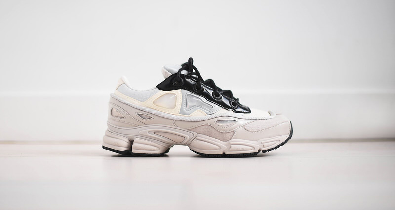 Raf Simons x adidas Ozweego III Cream/Stone