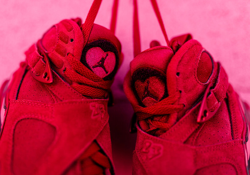 Air Jordan 8 "Valentine's Day"