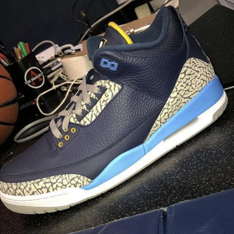 Air Jordan 3 "Marquette" PE