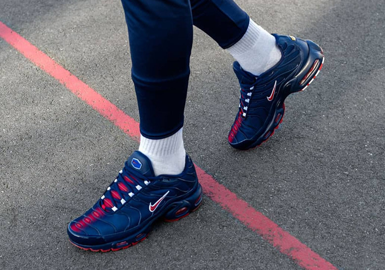 Nike Air Max Plus "French Derby" Pack