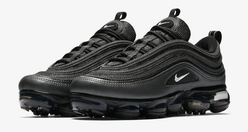 black air vapormax 97