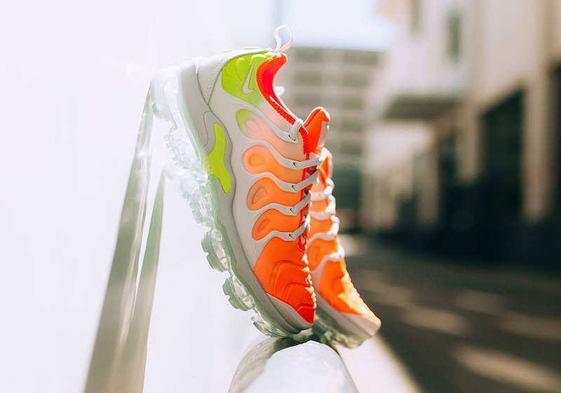 Nike Air VaporMax Plus "Reverse Sunset"