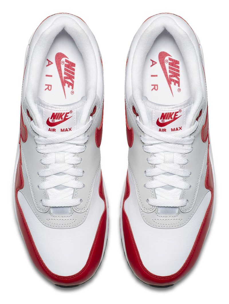 Nike Air Max 90/1 "University Red"