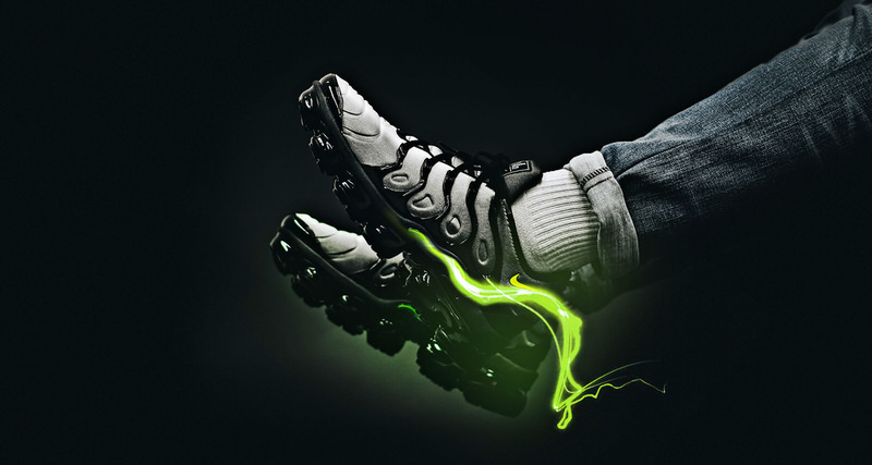 Nike Air VaporMax Plus "Neon"
