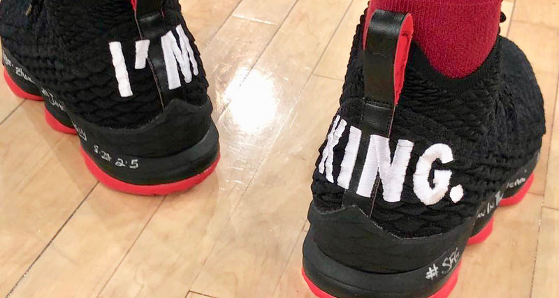 Nike LeBron 15 "I'm King" PE
