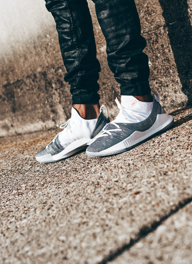 Zapatos under armour marathon jeans hotsell
