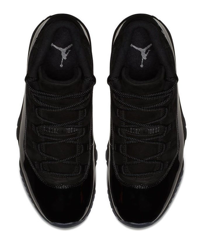 cap and gown 11s