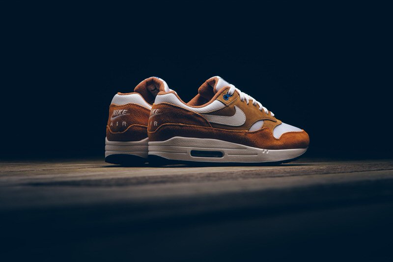 Nike Air Max 1 "Curry"