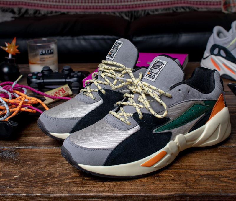 yeezy 700 fila