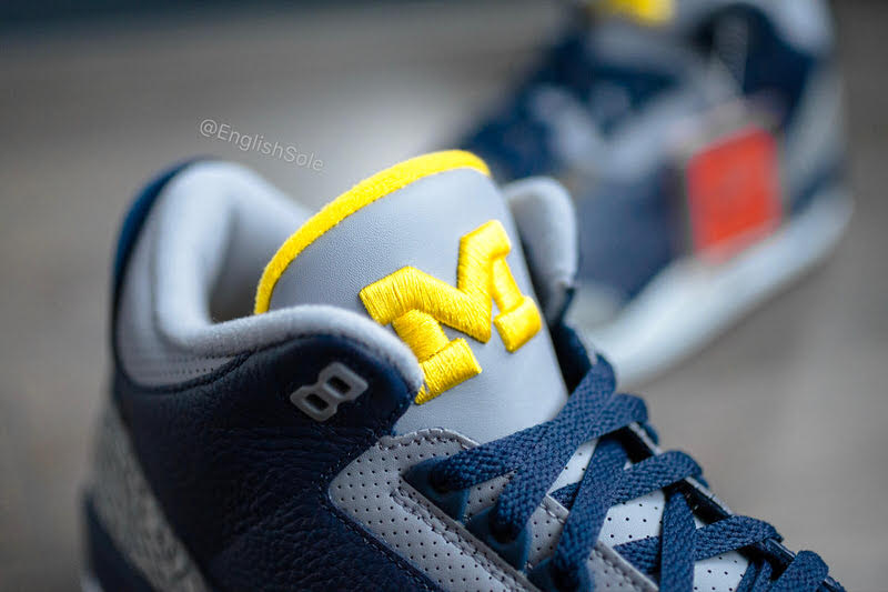 Air Jordan 3 "Michigan" PE