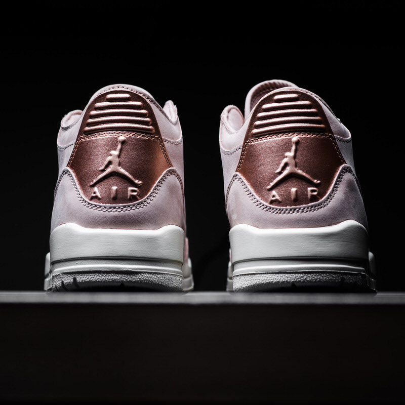 Women's Air Jordan 3 Retro 'Particle Beige & Metallic Red Bronze' Release  Date . Nike SNKRS