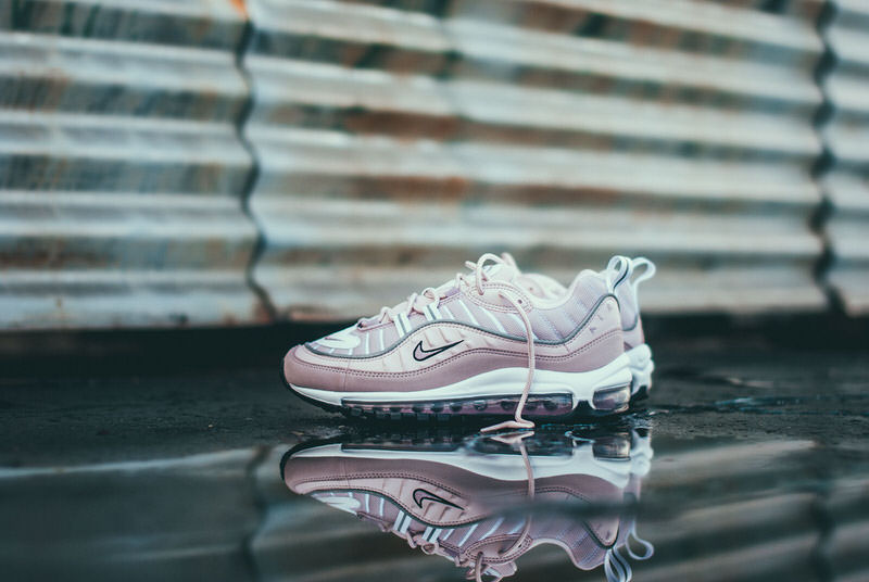Barely rose air max hot sale