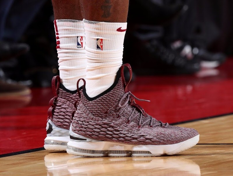 lebron 15 red on feet