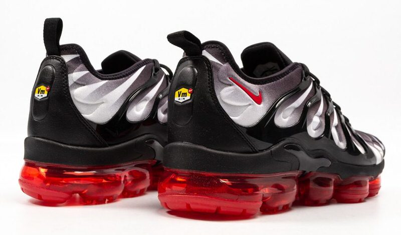 nike air vapormax plus red shark tooth