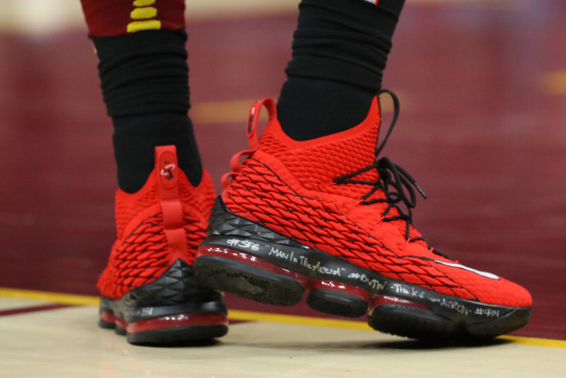 lebron 15 red griffey