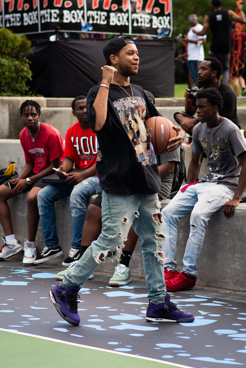 Air jordan 4 clearance travis scott on feet