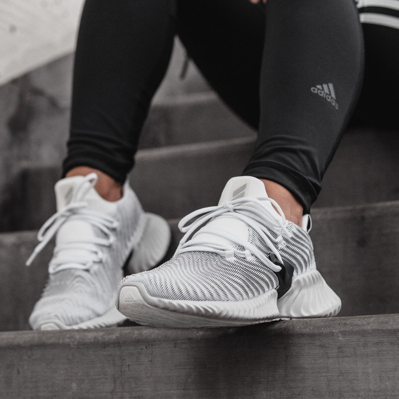 adidas AlphaBOUNCE Instinct