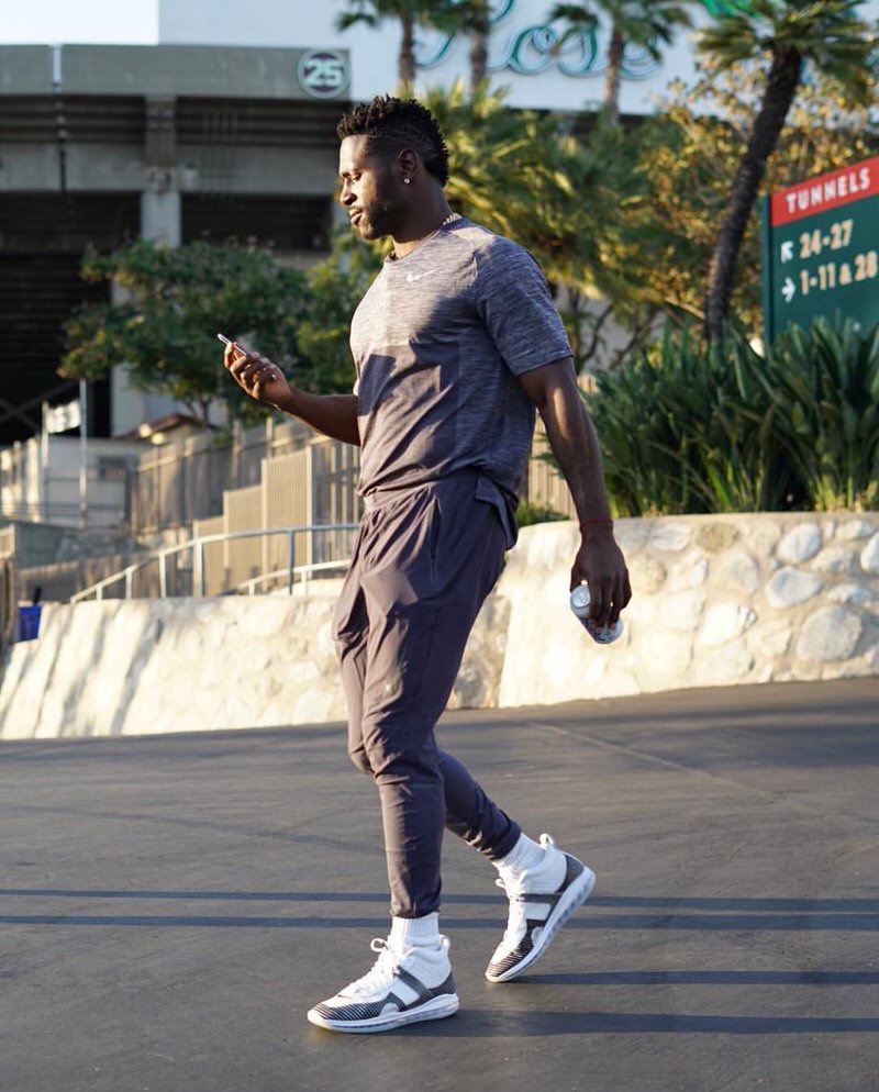 Celebrity Sneaker Stalker, zapatillas de running ASICS hombre pronador  constitución fuerte pie normal de material reciclado
