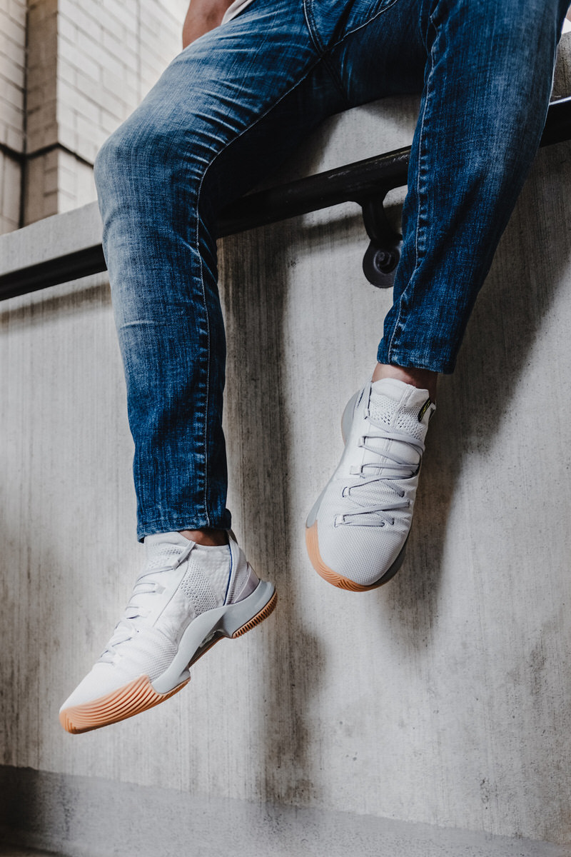 On Foot Look The Under Armour Curry 5 In Grey Gum Nice Kicks