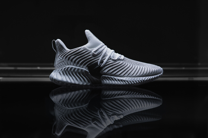 adidas AlphaBOUNCE Instinct