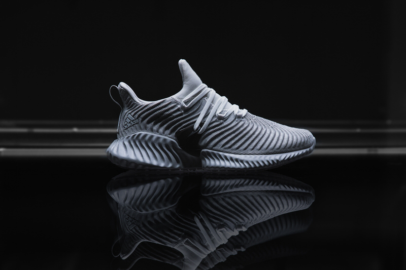 adidas AlphaBOUNCE Instinct