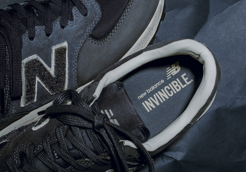 INVINCIBLE x New Balance 574