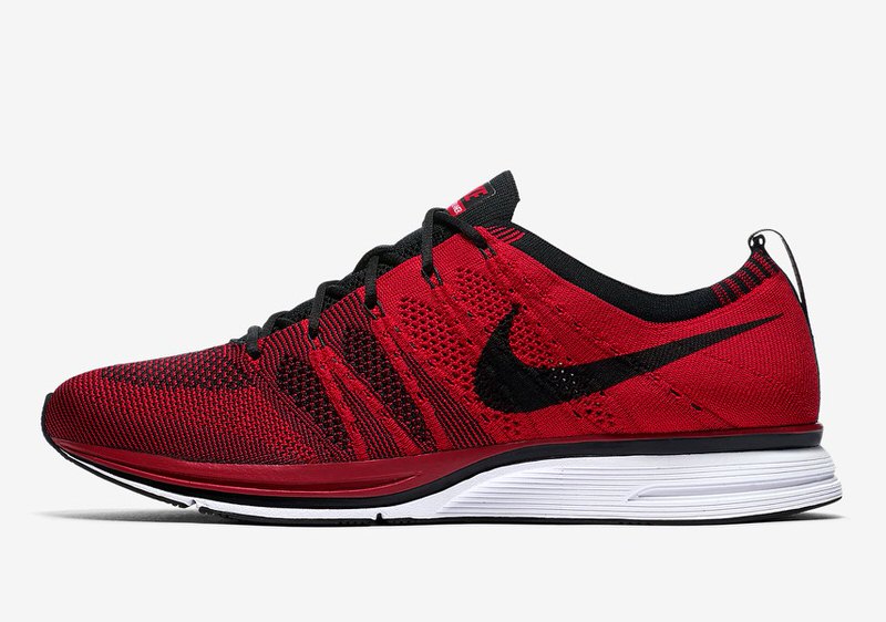 Nike Flyknit Trainer "University Red"