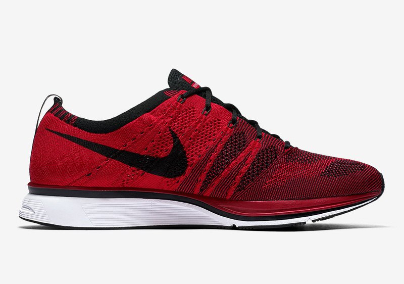 Nike Flyknit Trainer "University Red"