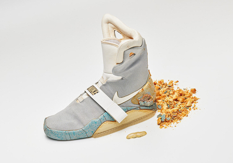 nike mag shoes price