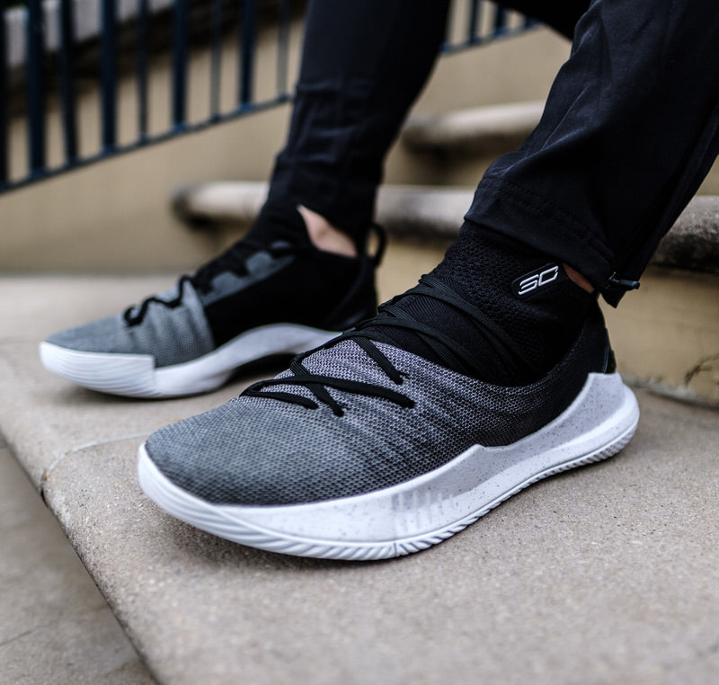 On Foot Look // Under Armour Curry 5 In Black / Grey / White
