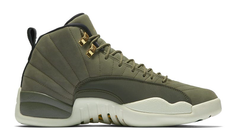 Air Jordan 12 Chris Paul "Class of 2003"