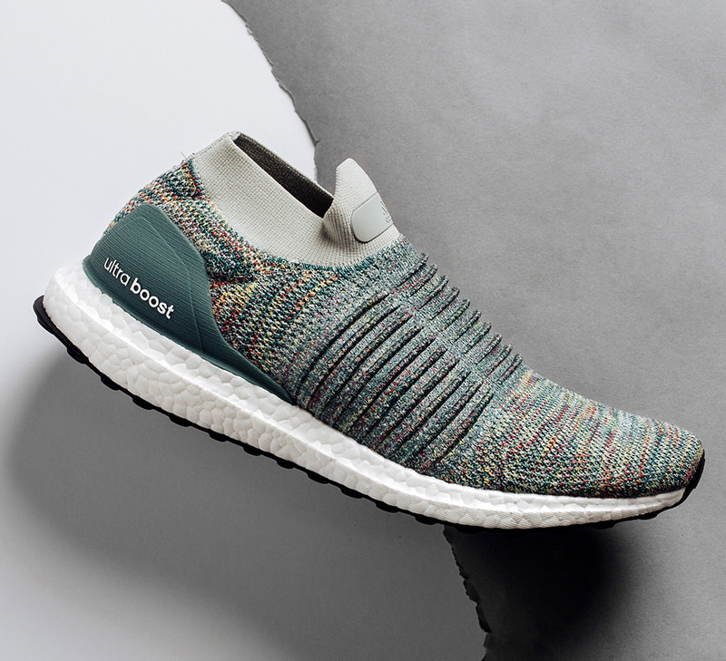 ultra boost laceless multicolor