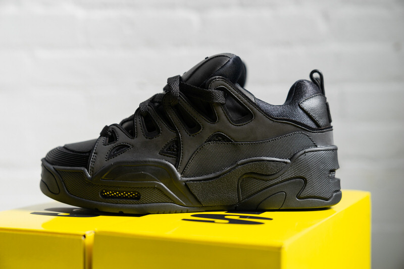 Srlo under armour clearance