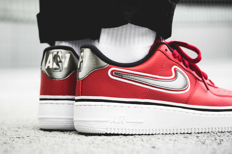 Nike Air Force 1 Low Sport "Bulls"