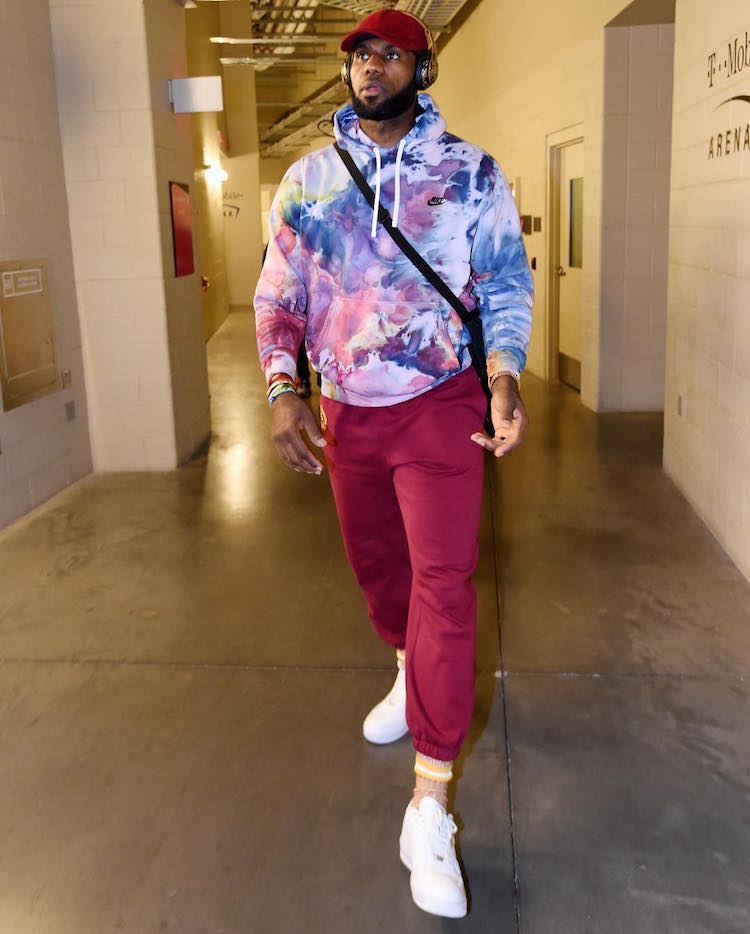 Mixing up the sweats on sweats look with some tie-dye and and John Elliott Air Force 1s.