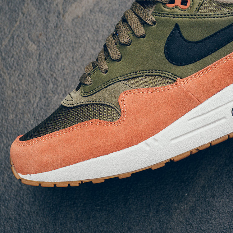 nike air max 1 olive canvas