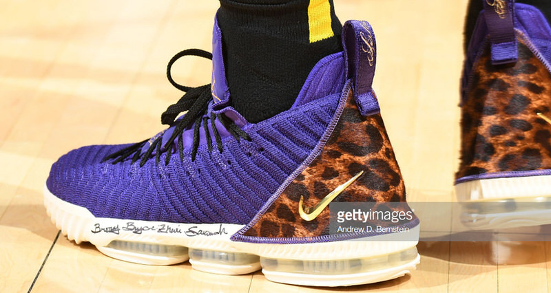 Nike LeBron 16 "King" PE (Photo by Andrew D. Bernstein/NBAE via Getty Images)