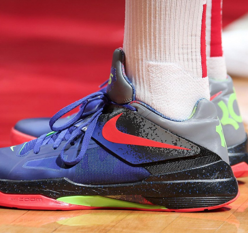 Old kd shoes deals