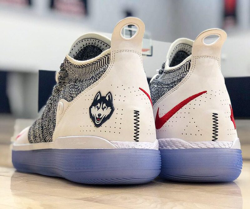 Kd 11 sales bhm on feet