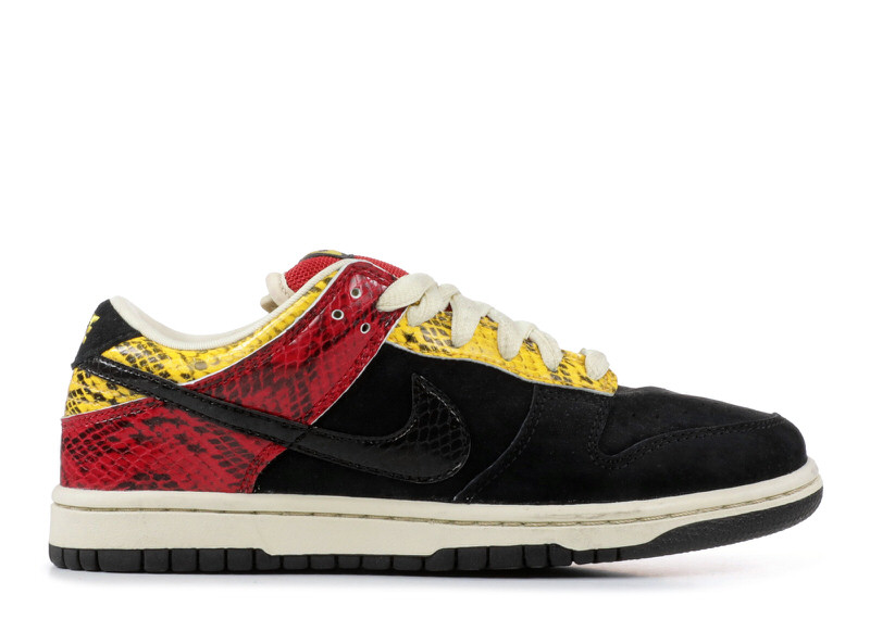 Nike SB Dunk Low "Coral Snake"