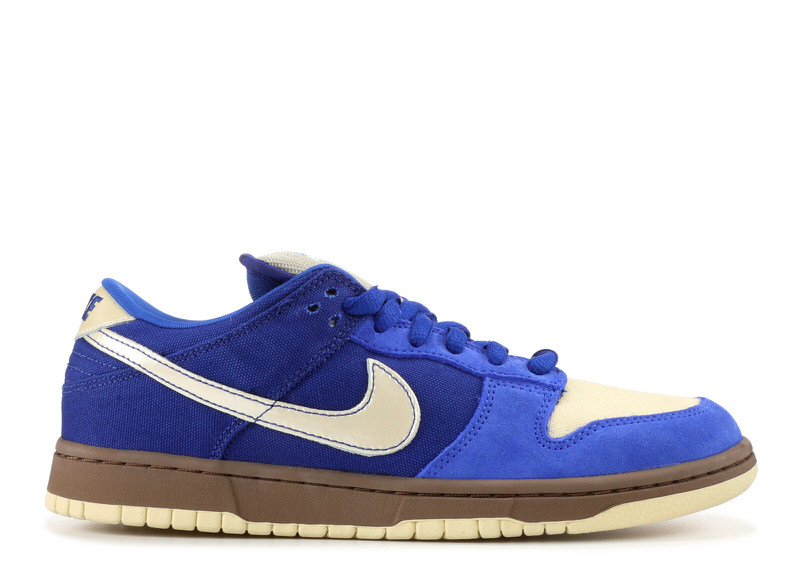 Nike SB Dunk Low "Melbourne"