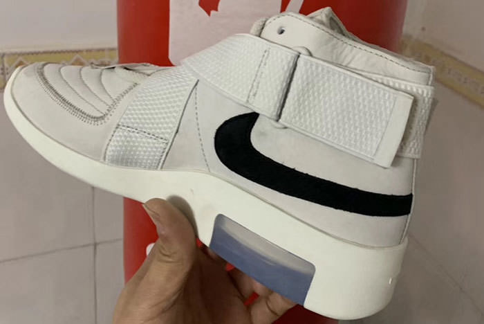 administración reunirse fútbol americano Another Look at the Nike Air Fear of God Raid "Sail" | Nice Kicks