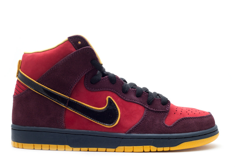 Nike SB Dunk High "Iron Man"