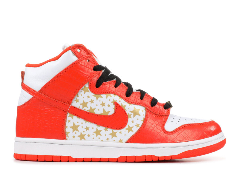 nike sb dunks red and white stripe