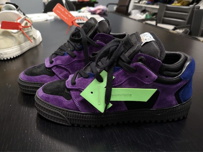 OFF-WHITE Court 3.0 Low