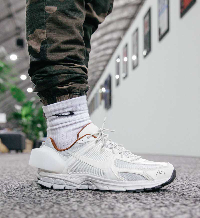 A-COLD-WALL x Nike Zoom Vomero +5.